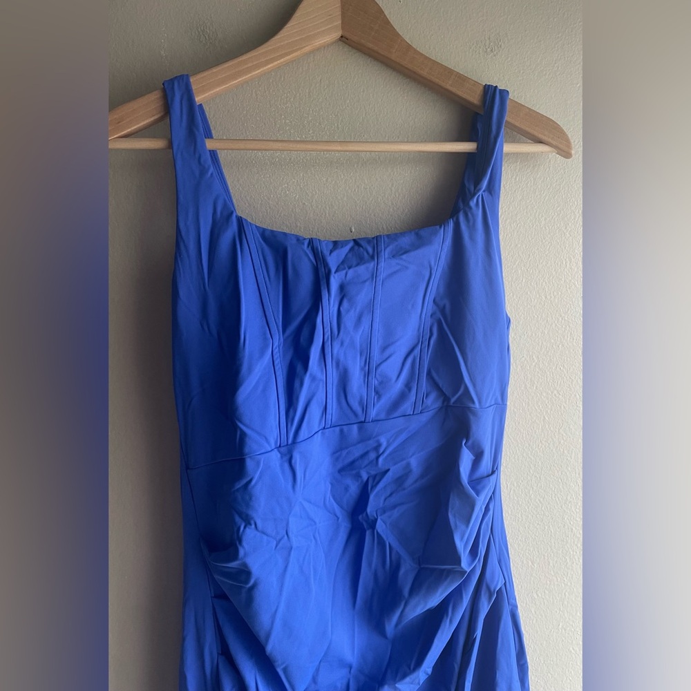 New Halara Softlyzero Airy Square Neck Backless Corset Ruched Split M Dress - Picture 7 of 16